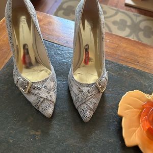 INC dress shoes. Cream colored and black. Gold buckle detail. Size 6